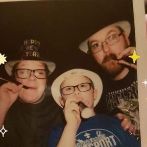 Meet your Posher, Robert